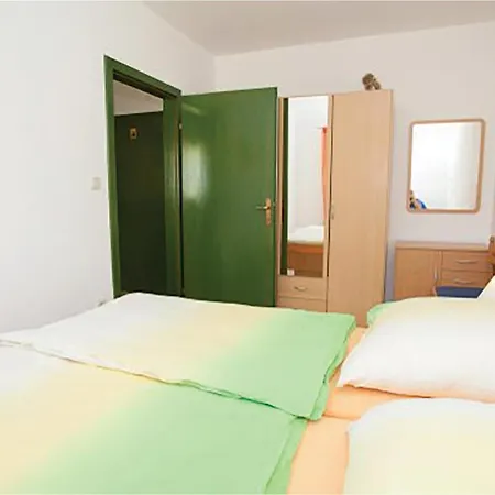 1 Bedroom Lovely In